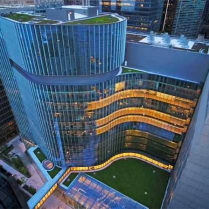 Feinberg Rises to 15th in U.S. News Ranking for Research-Oriented Medical Schools