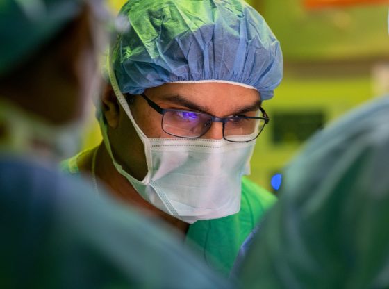 Northwestern physicians mark a milestone in transplantation as they reach their 10,000th transabdominal transplant surgery.